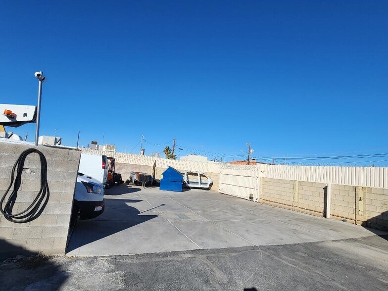 More Photos Of 2017 W Ironwood Dr, Phoenix Service For Sale