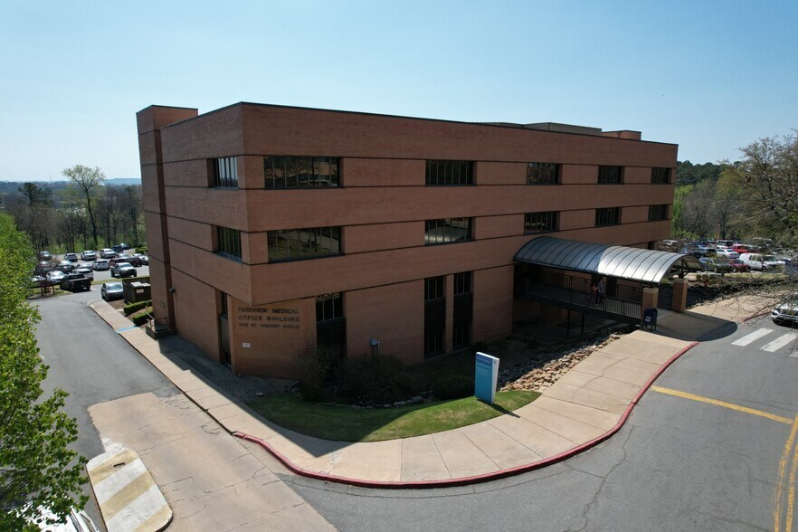 More Photos Of 1 St. Vincent Cir, Little Rock Medical For Lease