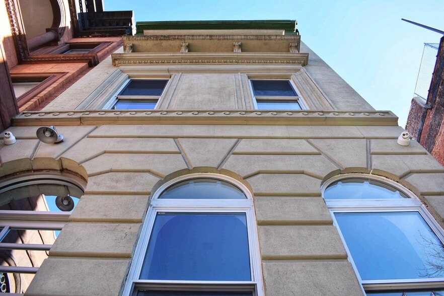 More Photos Of 115 W 136th St, New York Apartments For Sale
