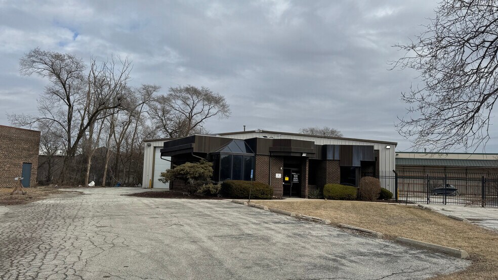 Primary Photo Of 16149 Clinton St, Harvey Warehouse For Sale