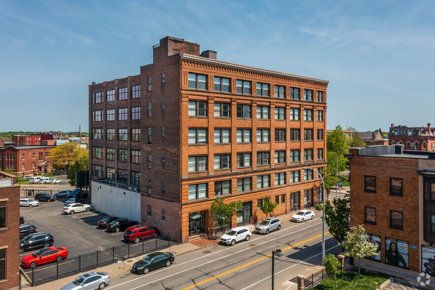 More Photos Of 234-250 Andrews St, Rochester Office For Lease