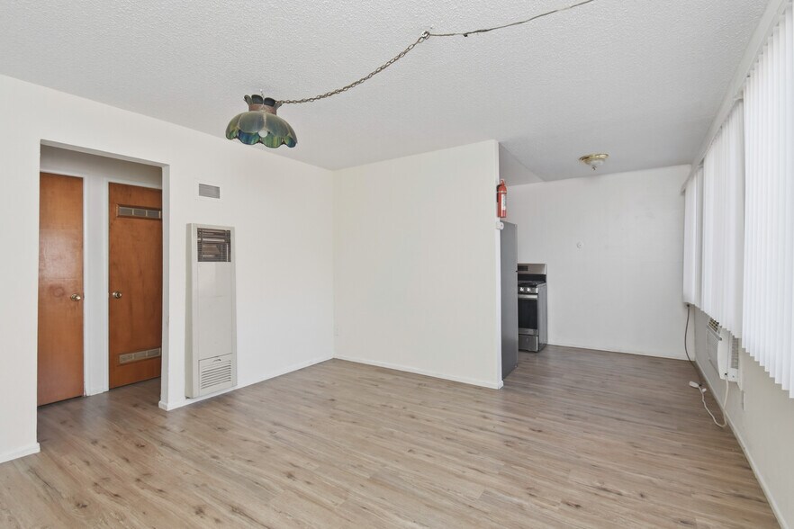 More Photos Of 2823 U St, Sacramento Apartments For Sale