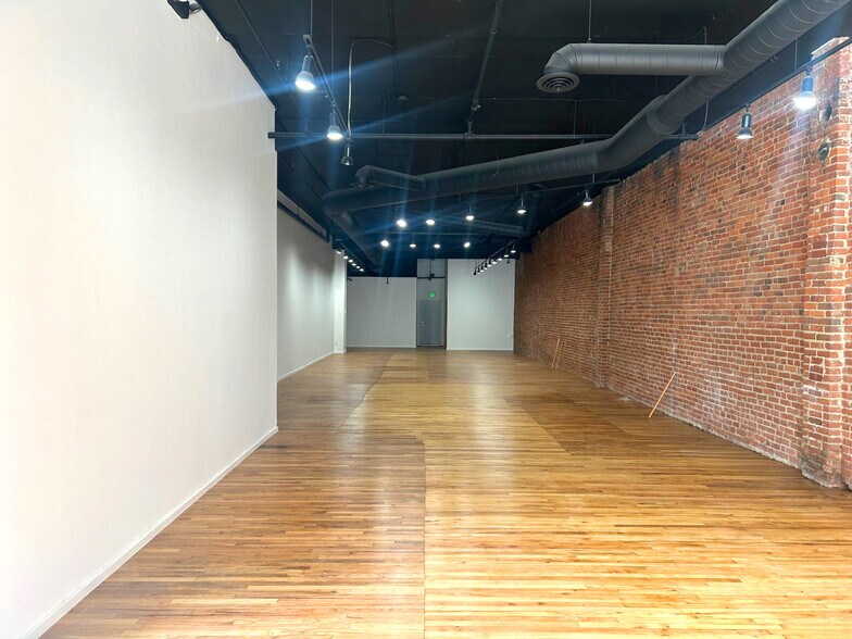 More Photos Of 1617 Wazee St, Denver Storefront Retail Office For Lease