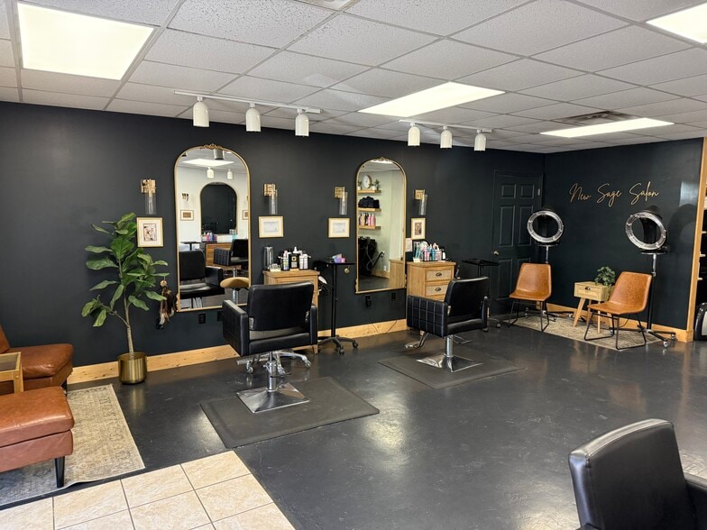 More Photos Of 5674 Cleaves Dr, Arlington Office For Lease