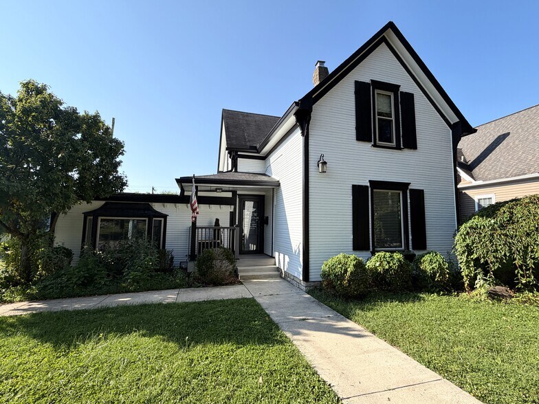 Primary Photo Of 78 E Franklin St, Dayton Office For Sale