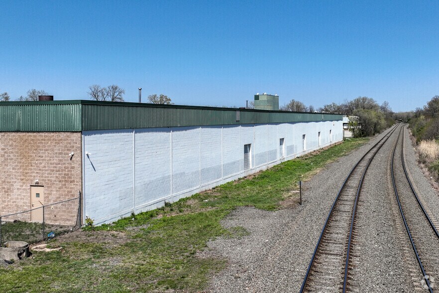 More Photos Of 500 Griffith Morgan Rd, Pennsauken Distribution For Lease