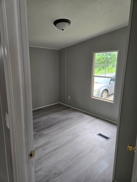 More Photos Of 727 Wilcox Ave, Gaffney Multifamily For Sale