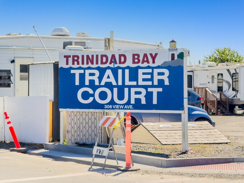 More Photos Of 308 Ocean Ave, Trinidad Land For Sale