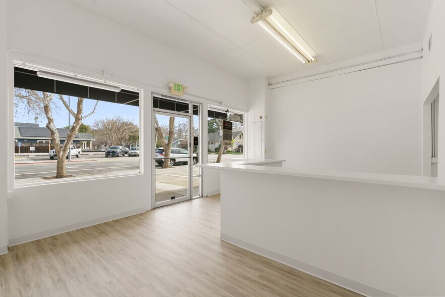 More Photos Of 1465-1467 Park Ave, San Jose Storefront For Lease