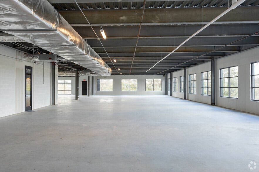 More Photos Of 3601 S Congress Ave, Austin Office For Lease
