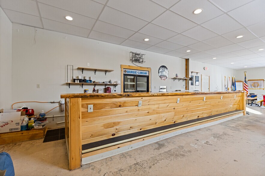 More Photos Of 120 Drummond Ave, Waterville Freestanding For Sale