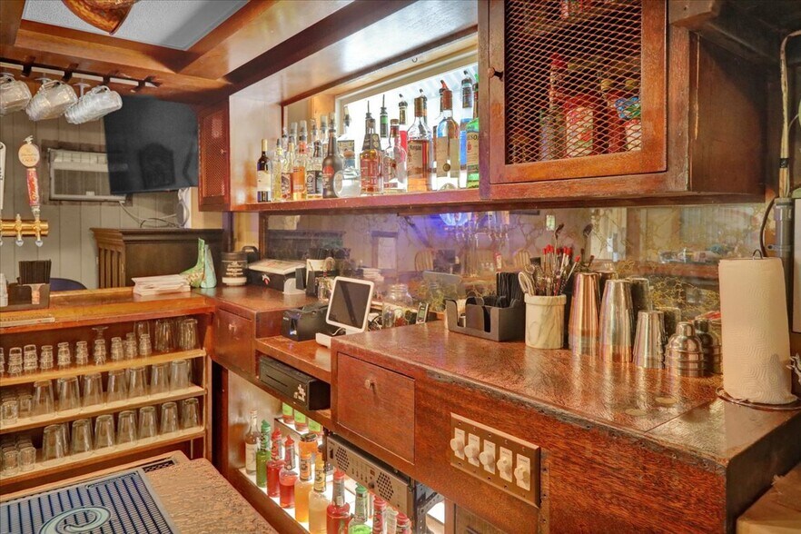 More Photos Of 655 Route 61, Orwigsburg Restaurant For Sale