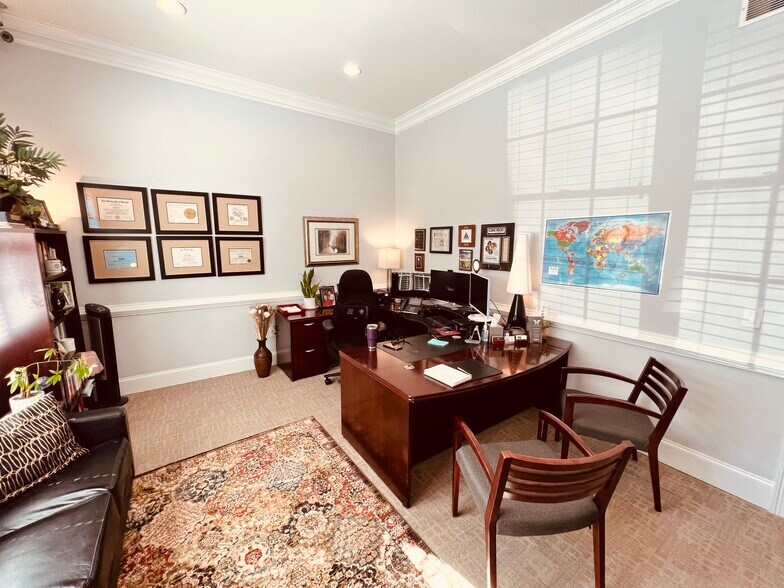 More Photos Of 2255 Sewell Mill Rd NE, Marietta Office For Sale