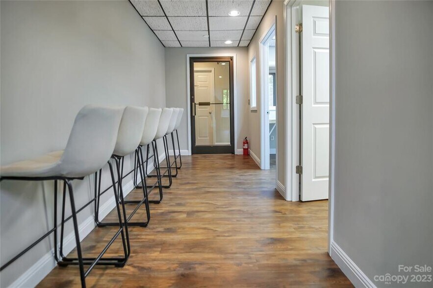 More Photos Of 510 W King St, Kings Mountain Medical For Lease