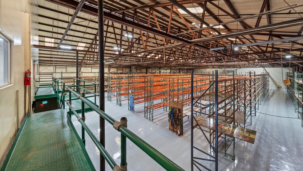 More Photos Of 2900 W. Business HWY 83, Mc Allen Warehouse For Lease