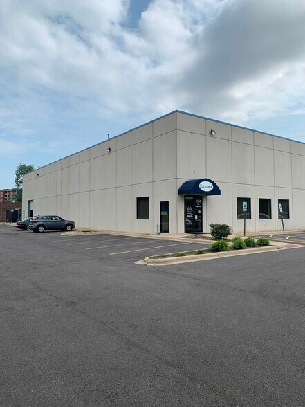 More Photos Of 8150 Lehigh Ave, Morton Grove Warehouse For Sale