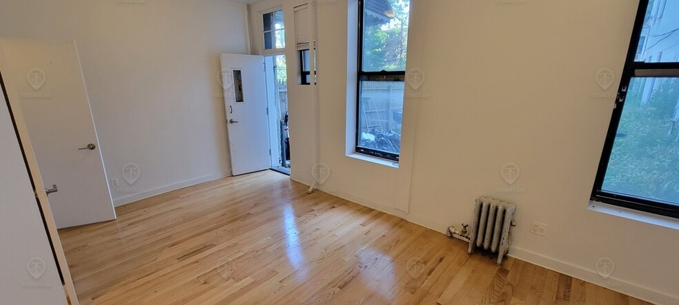 More Photos Of 193 Sackett St, Brooklyn Apartments For Sale