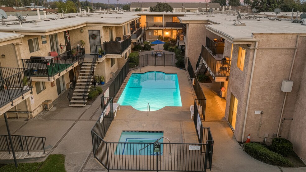More Photos Of 16818 Downey Ave, Paramount Apartments For Sale