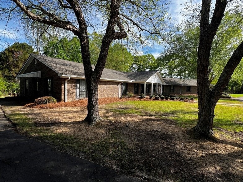 More Photos Of 4043 County Road 110, Shubuta Assisted Living For Sale