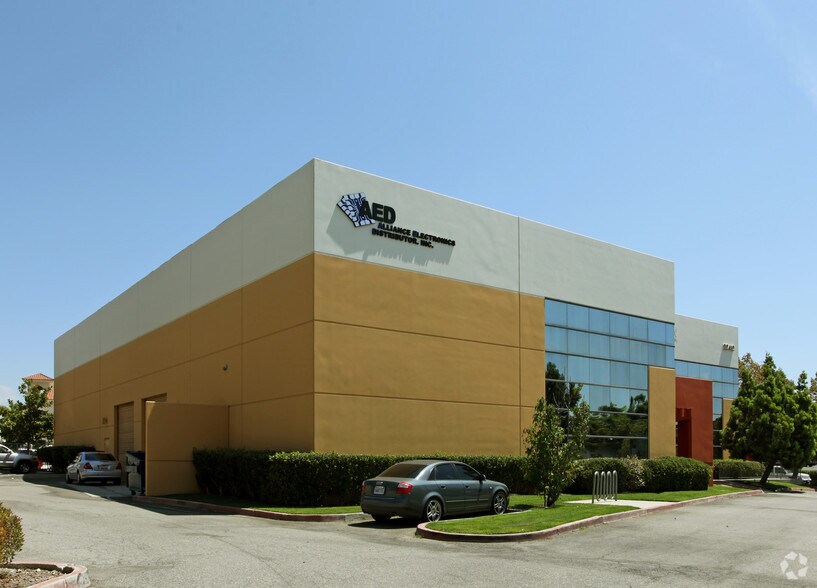 More Photos Of 22412 Gilberto, Rancho Santa Margarita Light Manufacturing For Sale