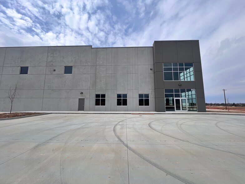 More Photos Of W Apple Blossom Ave, Lowell Industrial For Lease