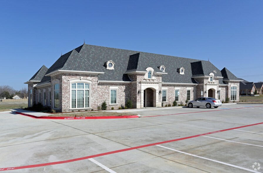 More Photos Of 115 Park Place Blvd, Waxahachie Office For Sale