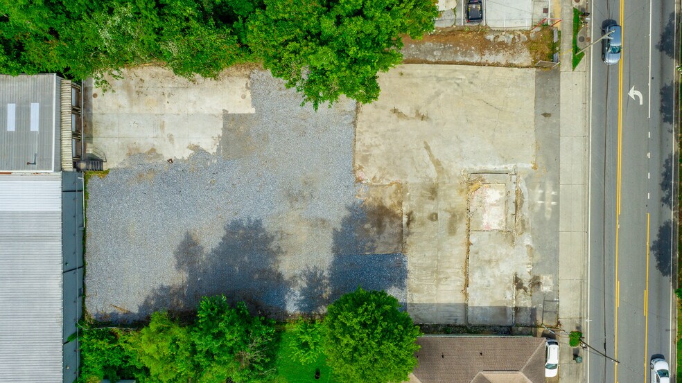 More Photos Of 406 4th Ave, Dalton Manufacturing For Sale