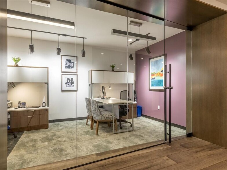 More Photos Of 2200 W Meeker St, Kent Apartments For Lease