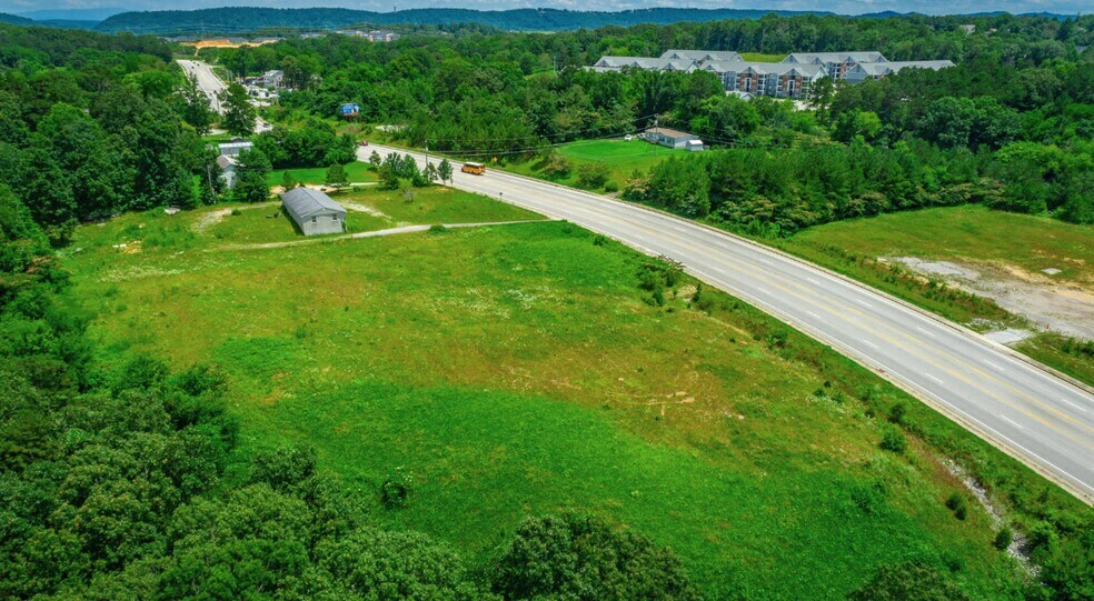 More Photos Of 8035 Apison Pike, College Dale Land For Lease