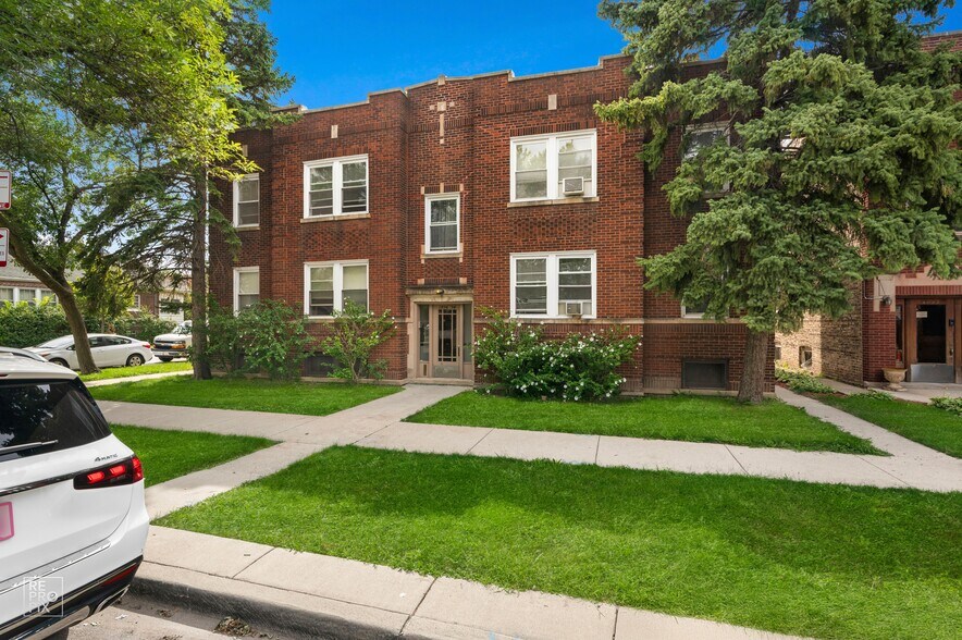 More Photos Of 5944-5946 W Roosevelt Rd, Chicago Apartments For Sale