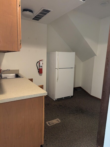 More Photos Of 14777 NE 40th St, Bellevue Office For Lease