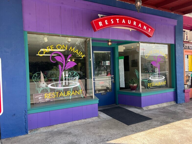 More Photos Of 118 Main st, Auburn Restaurant For Sale