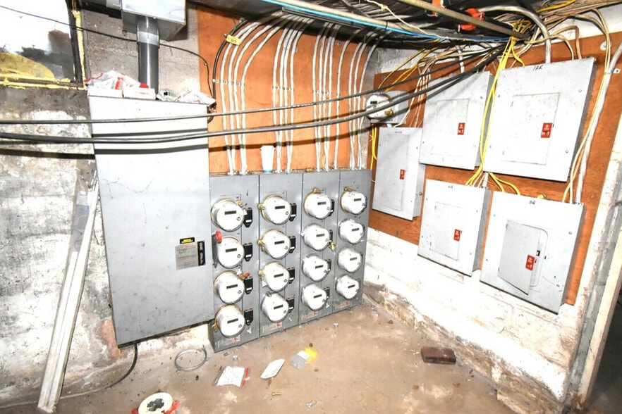 More Photos Of 1011 Union Ave, Schenectady Apartments For Sale