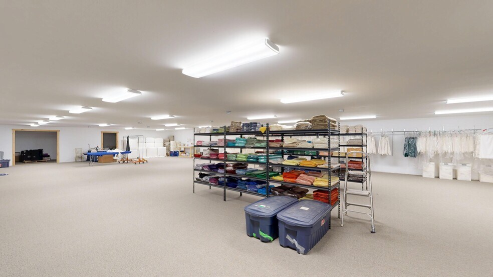 More Photos Of 730 Main St, Oxford Industrial For Lease