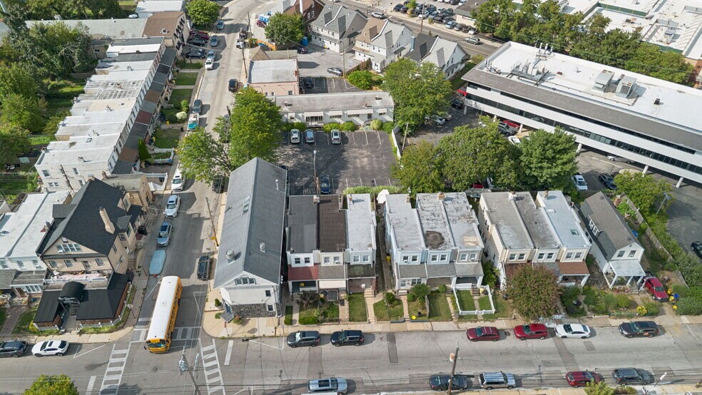 More Photos Of , Narberth Office For Sale