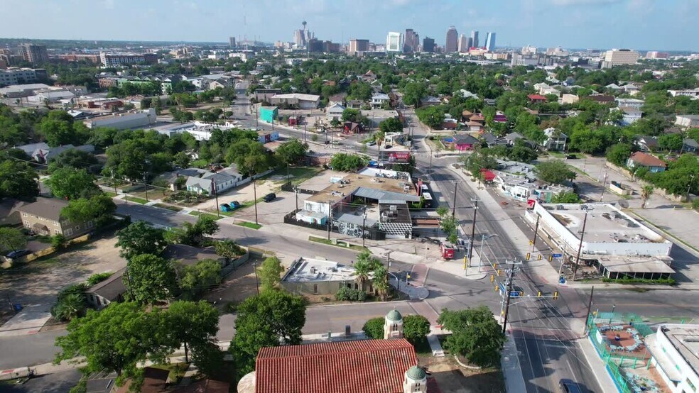 More Photos Of 601 E Ashby Pl, San Antonio Restaurant For Lease