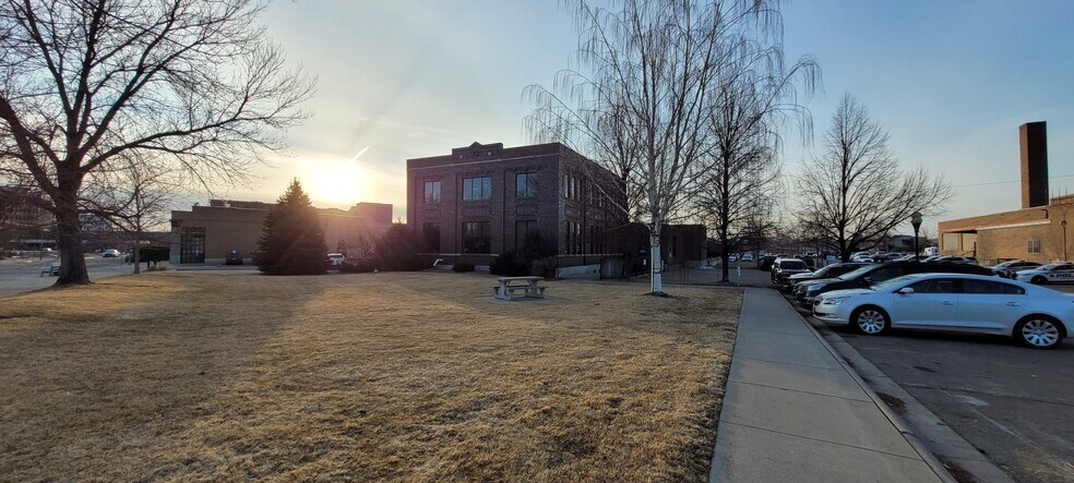 More Photos Of 100 Park Dr S, Great Falls Office For Lease