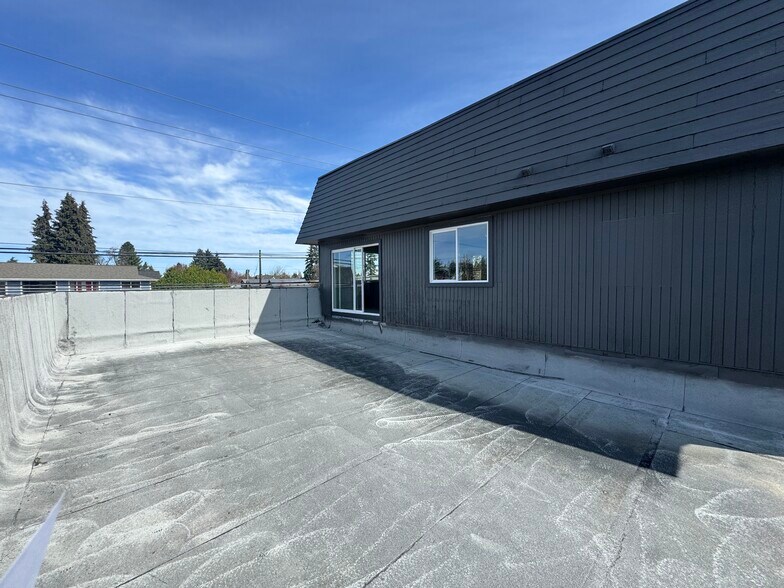 More Photos Of 2102 S 12th St, Tacoma Office Residential For Sale