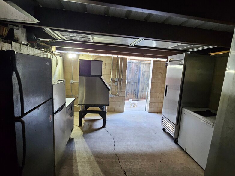 More Photos Of 1226 W Hadley Ave, Las Cruces Restaurant For Sale