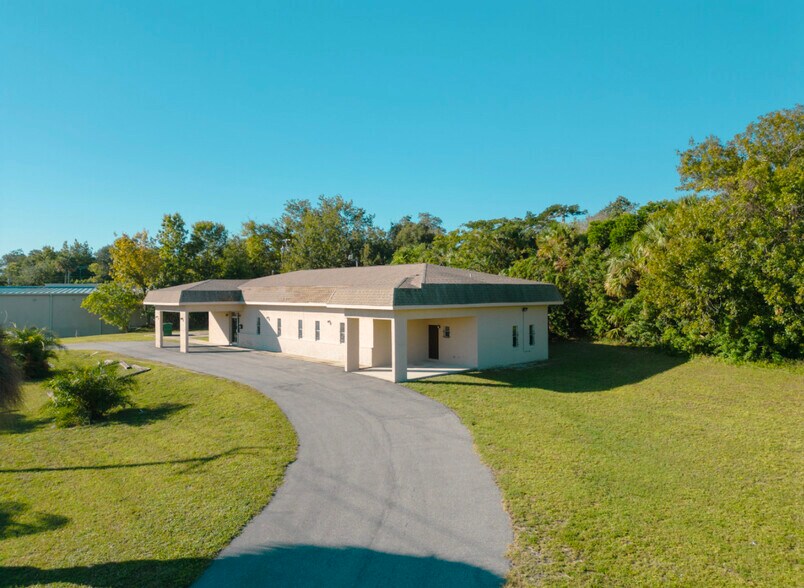 More Photos Of 4015 N Highway 1, Cocoa Office For Lease