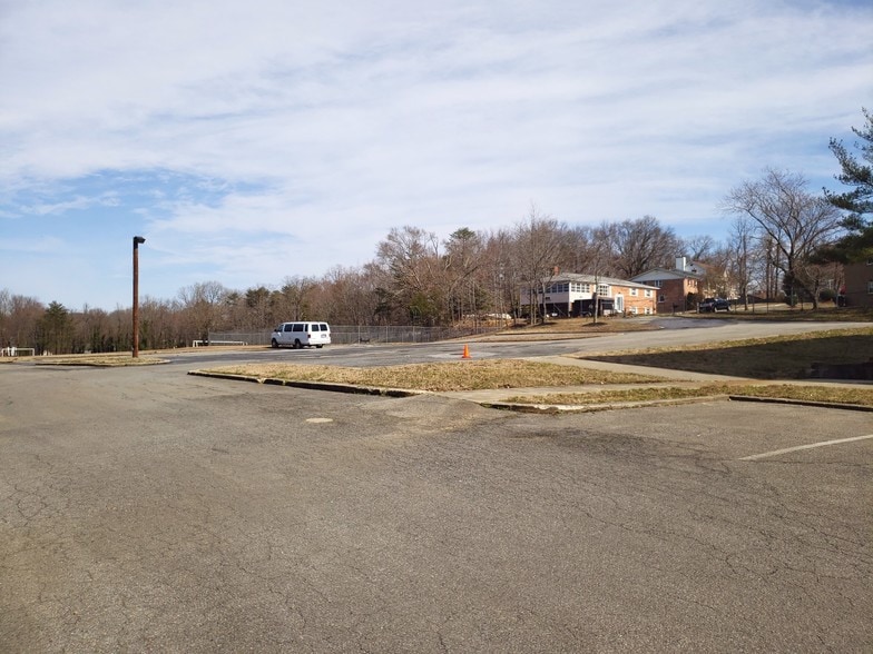 More Photos Of 5408-5410 Brinkley Rd, Temple Hills Schools For Sale