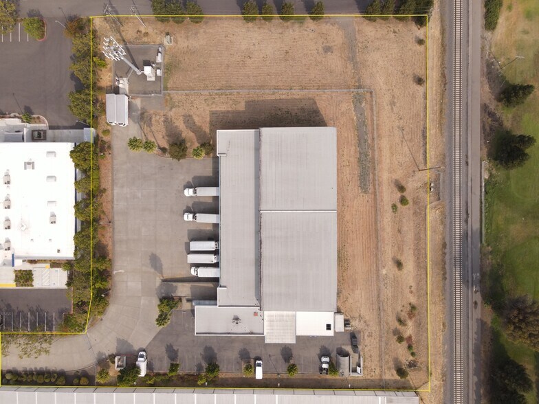 More Photos Of 5980 State Farm Dr, Rohnert Park Distribution For Sale