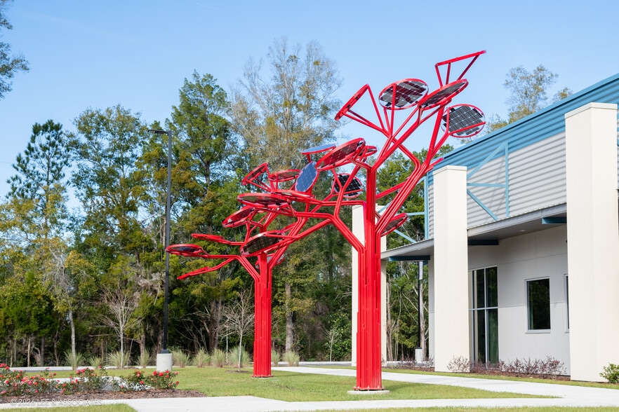 More Photos Of 13900 Tech City Cir, Alachua Light Distribution For Lease
