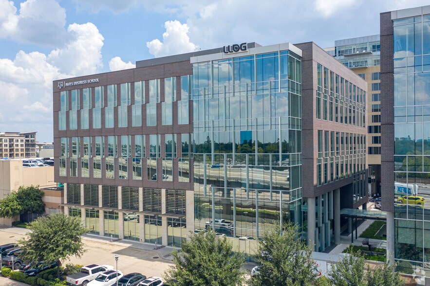 Primary Photo Of 842 W Sam Houston Pky N, Houston Office For Lease