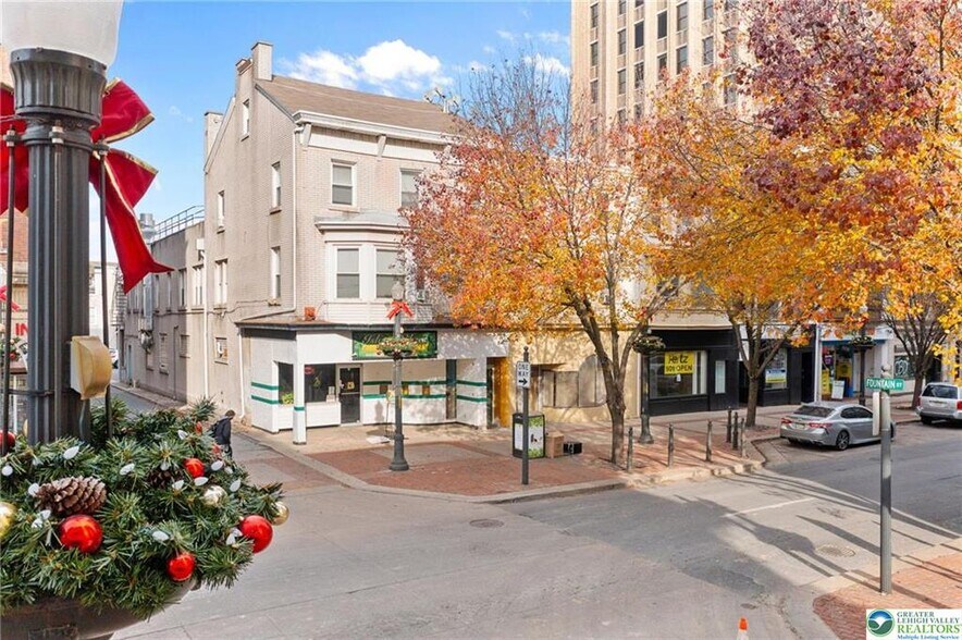 More Photos Of 915 W Hamilton St, Allentown Office Residential For Sale