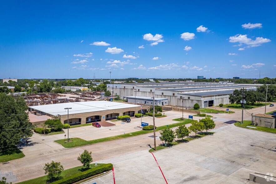 Primary Photo Of 9450 W Wingfoot Rd, Houston Manufacturing For Lease