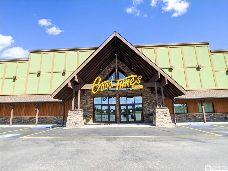 More Photos Of 800 E State St, Olean Sports And Entertainment For Sale