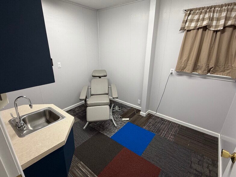 More Photos Of 1092 Harrison Ave, Elkins Medical For Sale