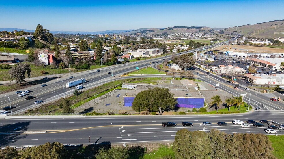More Photos Of 711 Admiral Callaghan Ln, Vallejo Storefront For Sale