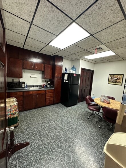 More Photos Of 205 Camden Industrial Pky NW, Conyers Warehouse For Lease